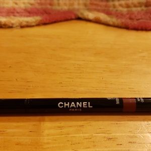 chanel lipliner